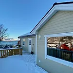 Familyfriendly-modern, In The Fishingtown Stamsund, With Sauna And Jacuzzi