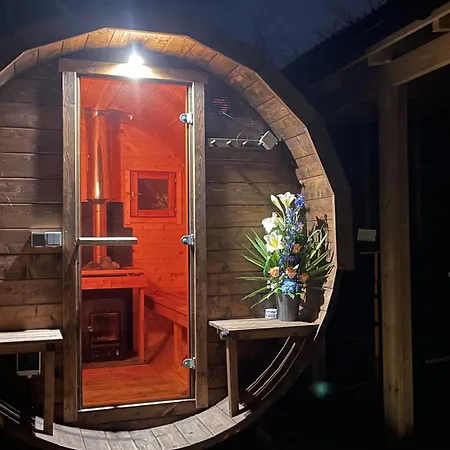 Apartmán Familyfriendly-modern, In The Fishingtown Stamsund, With Sauna And Jacuzzi *