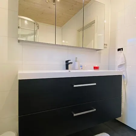 Familyfriendly-modern, In The Fishingtown Stamsund, With Sauna And Jacuzzi