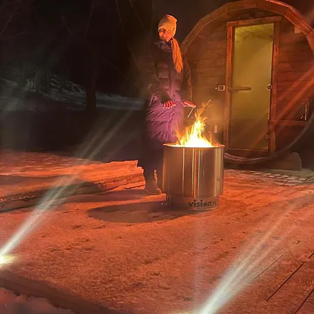 Apartment Familyfriendly-modern, In The Fishingtown Stamsund, With Sauna And Jacuzzi Stamsund